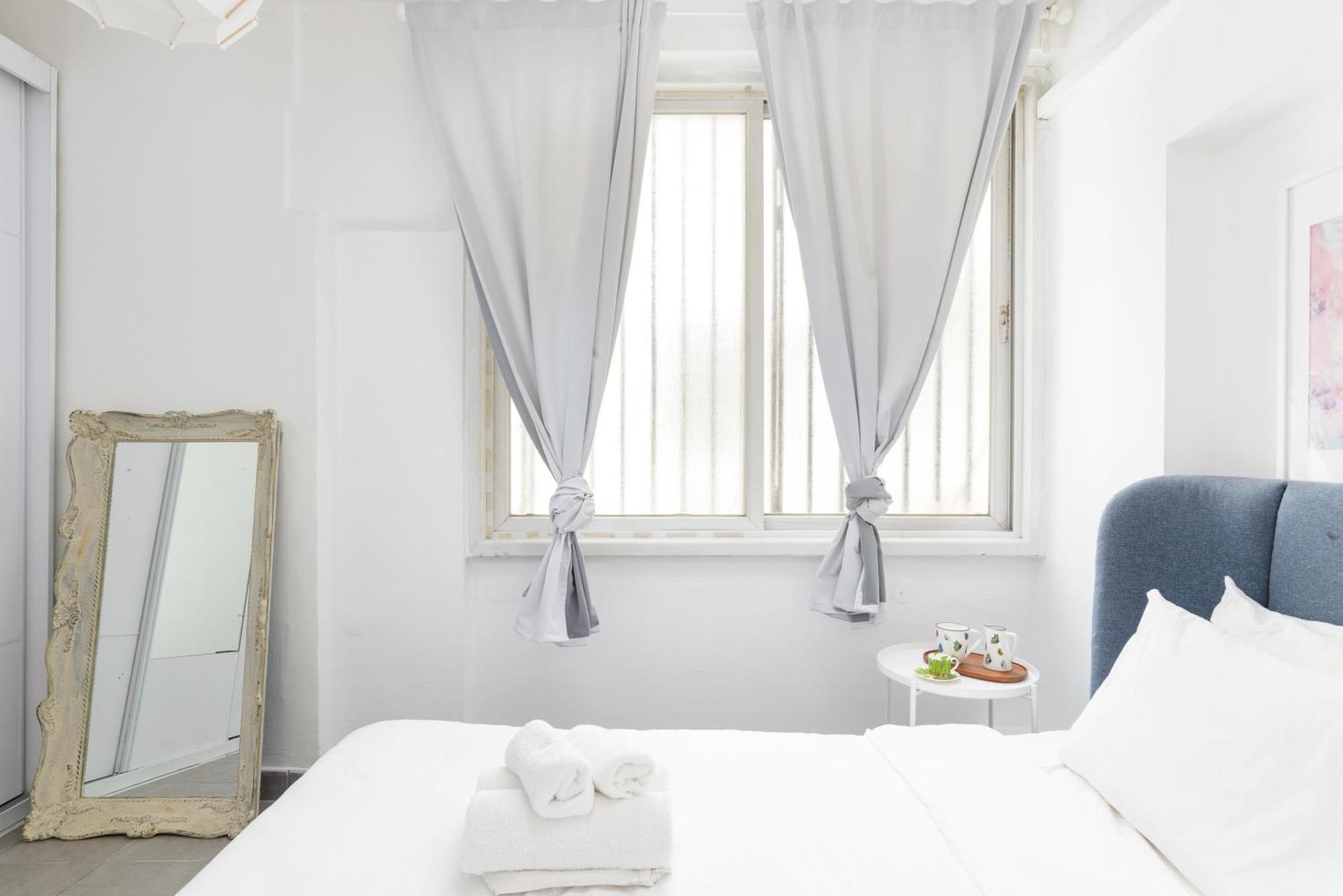 Sea View 2 Bedroom Apartment With Bomb Shelter テル・アビブ エクステリア 写真